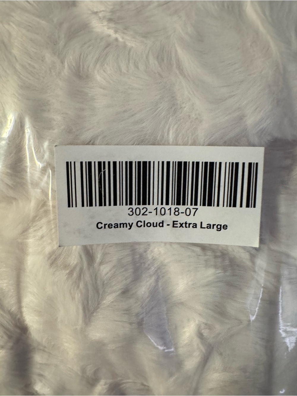 NWT LOLA BLANKET - 
XL SIZE 80 x 90 inches - Picture 7 of 9